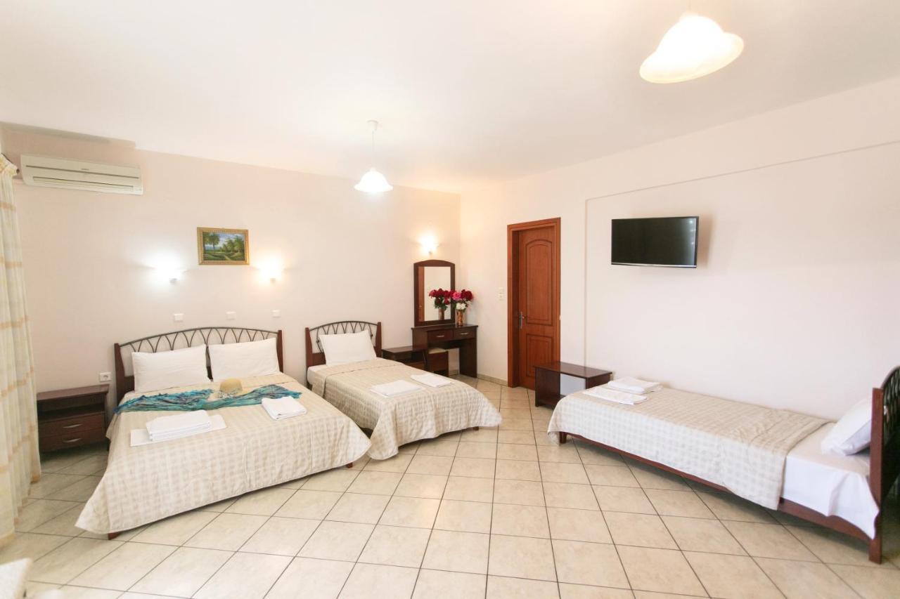 Lady Elena Hotel Амудия Екстериор снимка