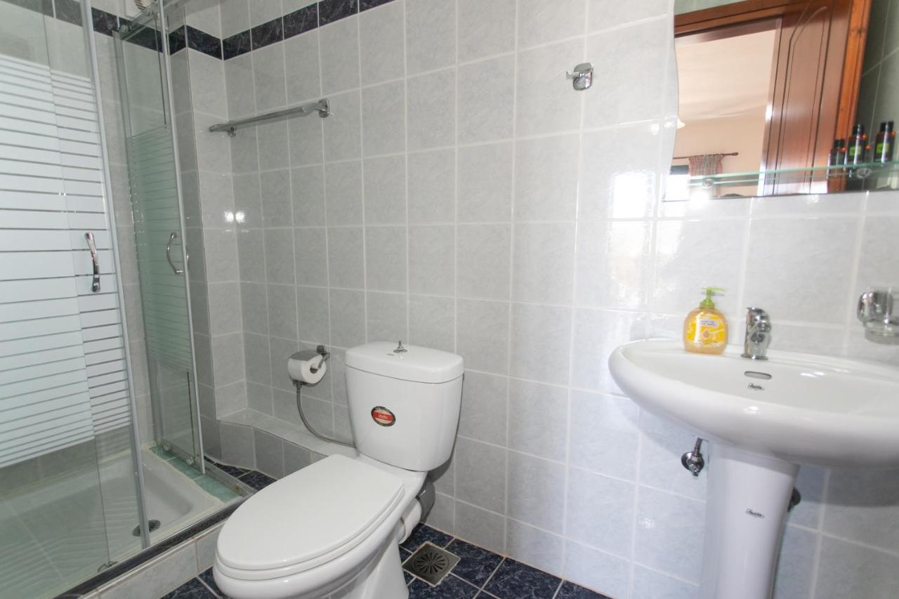 Lady Elena Hotel Амудия Екстериор снимка